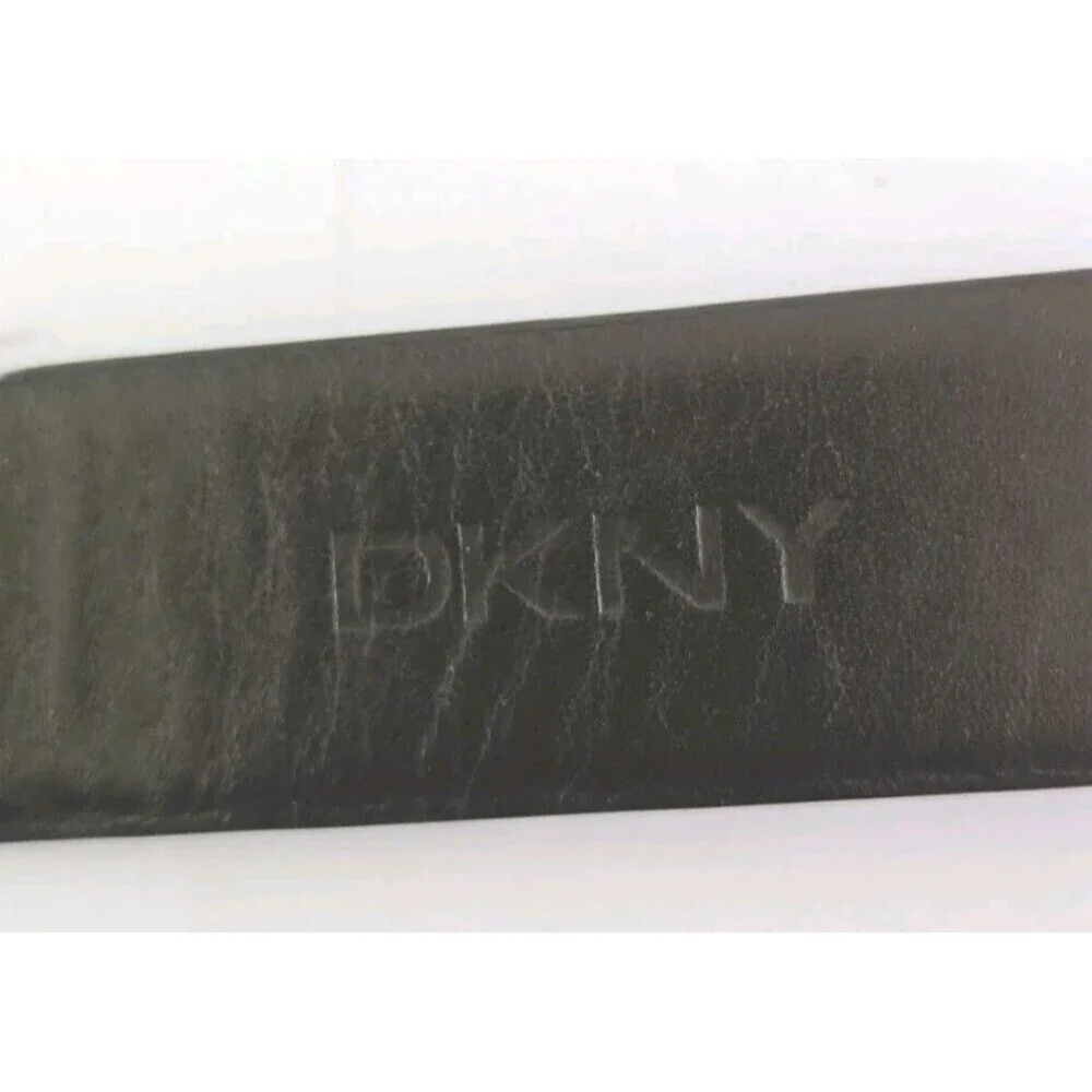 DKNY Belt Men's Size 42  Black Italian Calfskin Leather 71505 Dress Work Belt